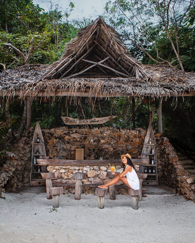 Fundu Lagoon restaurant