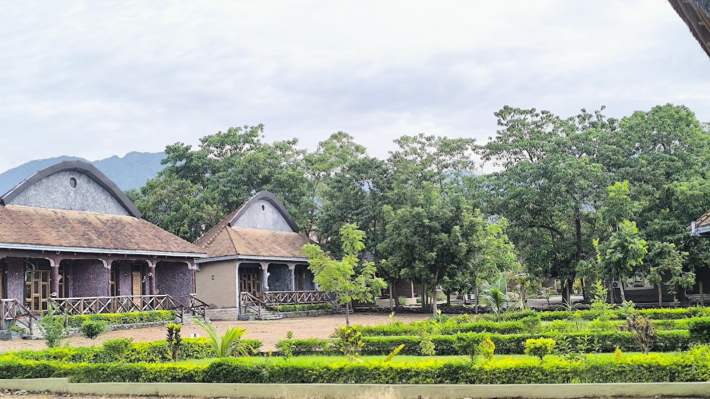 Matema lakeside eateries